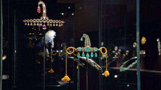 Qatari royals’ jewels stolen from Venice exhibition