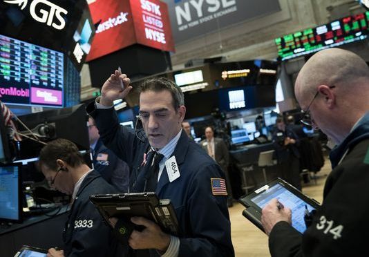 Dow plunge briefly tops 1500 points as stock rout intensifies